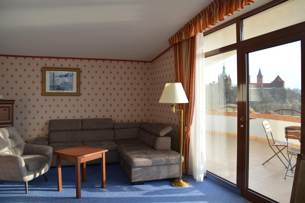 Hotel Starzynski Płock Extérieur photo