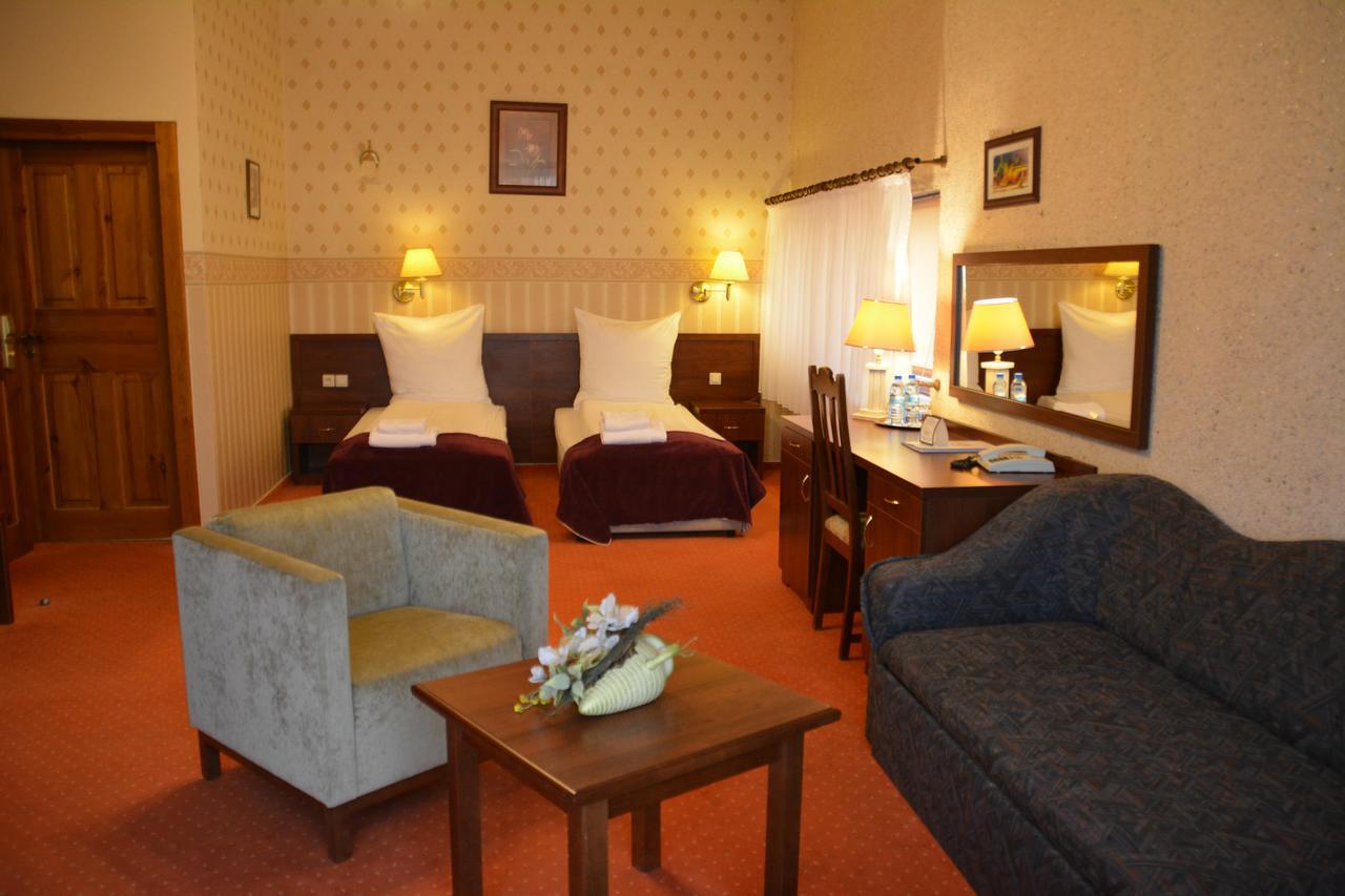 Hotel Starzynski Płock Extérieur photo