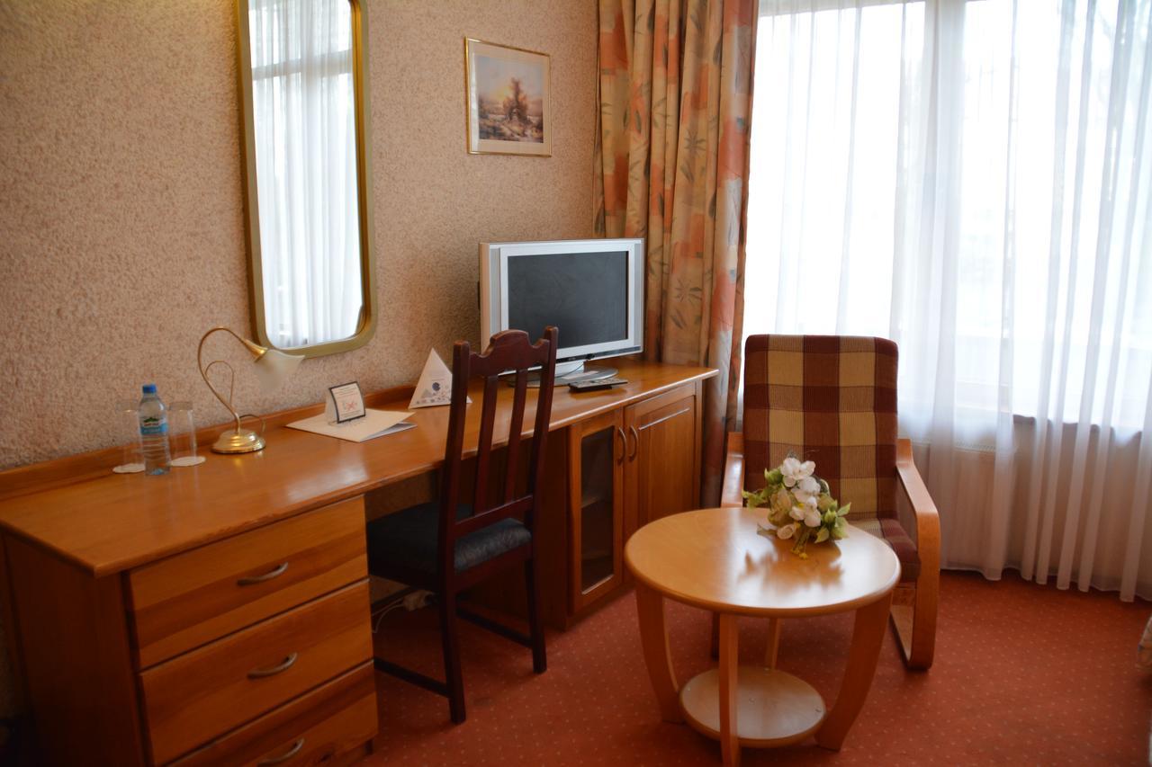 Hotel Starzynski Płock Extérieur photo