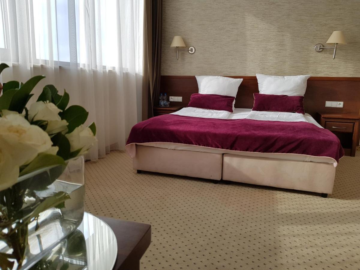 Hotel Starzynski Płock Extérieur photo