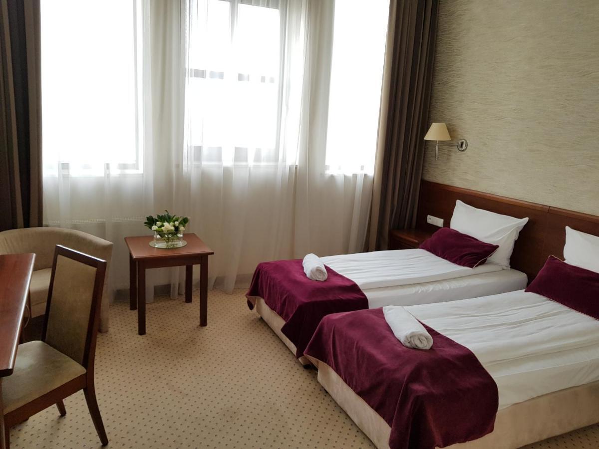 Hotel Starzynski Płock Extérieur photo